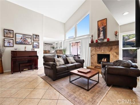 8482  Deepview   Drive, Huntington Beach, CA