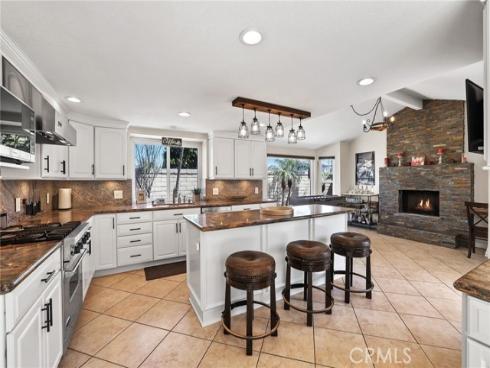 8482  Deepview   Drive, Huntington Beach, CA