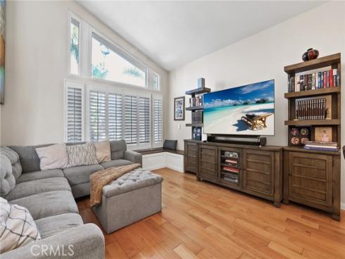 8482  Deepview   Drive, Huntington Beach, CA