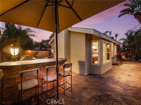 8482  Deepview   Drive, Huntington Beach, CA