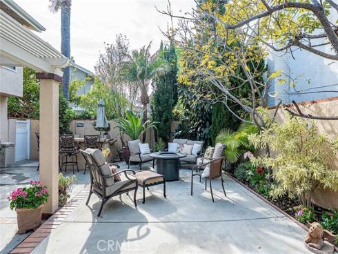 9601 Jura Drive, Huntington Beach, CA