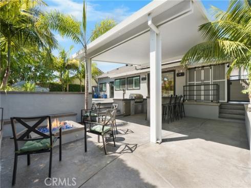 9662  Woodlawn   Drive, Huntington Beach, CA