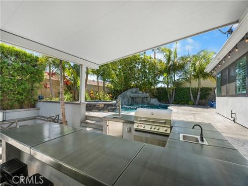 9662  Woodlawn   Drive, Huntington Beach, CA