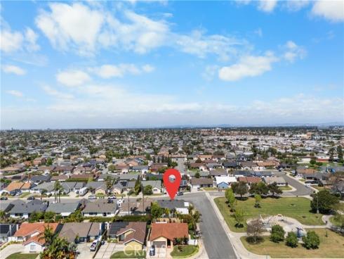 9662  Woodlawn   Drive, Huntington Beach, CA