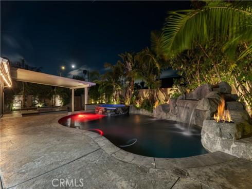 9662  Woodlawn   Drive, Huntington Beach, CA