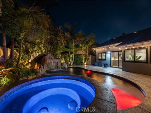 9662  Woodlawn   Drive, Huntington Beach, CA