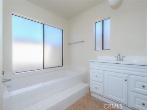 3472  Sagamore  , Huntington Beach, CA