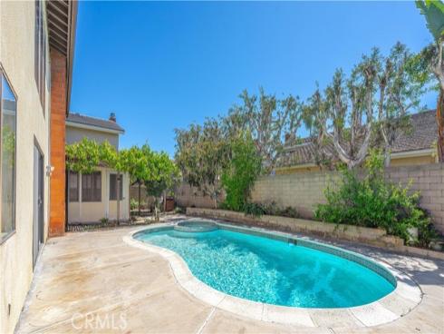 3472  Sagamore  , Huntington Beach, CA