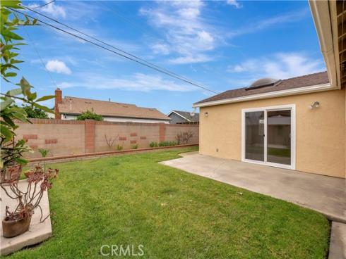15691  Swan   Lane, Huntington Beach, CA