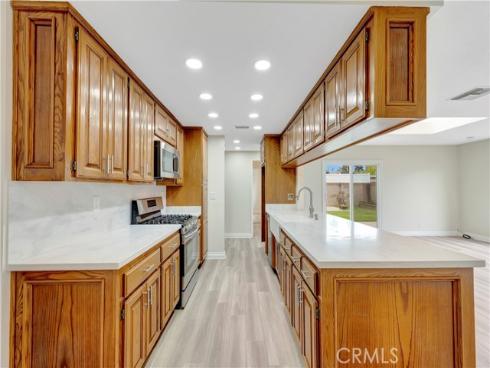 15691  Swan   Lane, Huntington Beach, CA