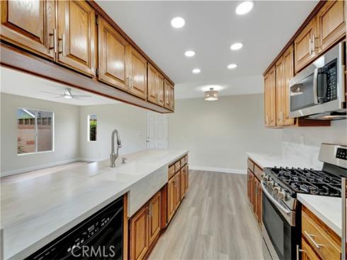 15691  Swan   Lane, Huntington Beach, CA