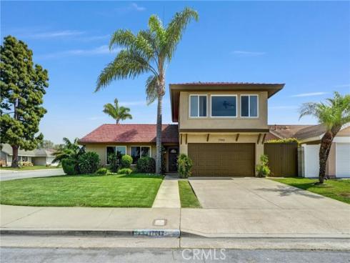 17042  Twain  , Huntington Beach, CA