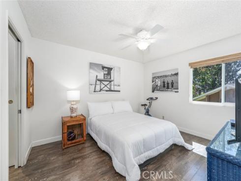 8877  Lauderdale  209E  Court, Huntington Beach, CA