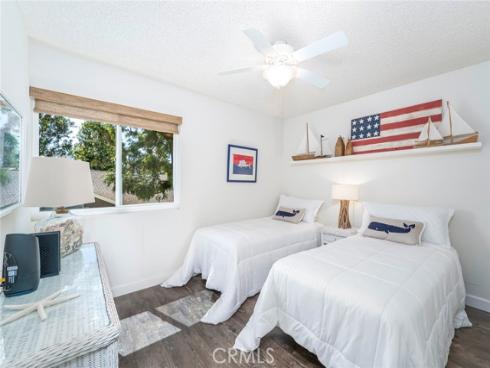 8877  Lauderdale  209E  Court, Huntington Beach, CA