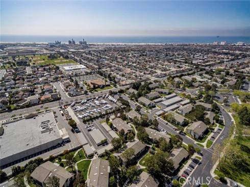 8877  Lauderdale  209E  Court, Huntington Beach, CA