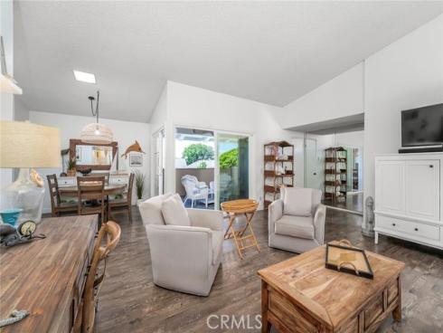 8877  Lauderdale  209E  Court, Huntington Beach, CA
