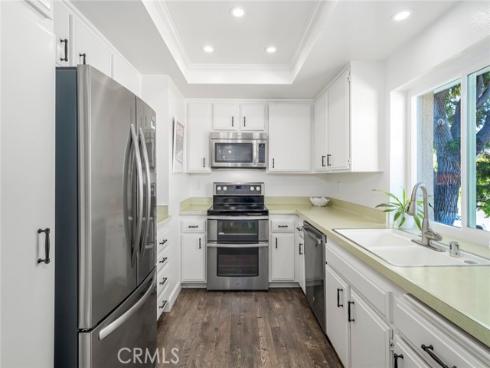 8877  Lauderdale  209E  Court, Huntington Beach, CA