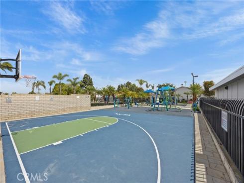 19796  Inverness Lane  , Huntington Beach, CA