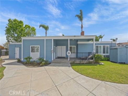 19796  Inverness Lane  , Huntington Beach, CA
