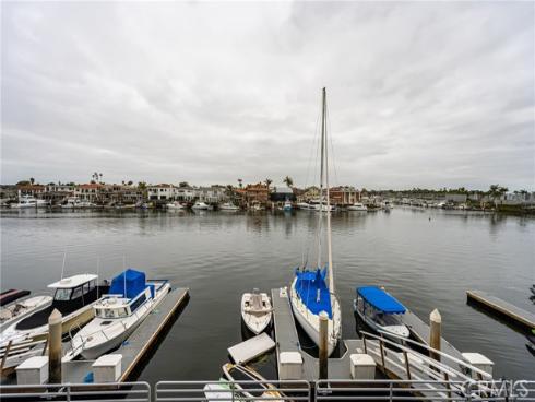 17110 Bluewater Lane, Huntington Beach, CA