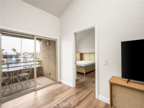 17110 Bluewater Lane, Huntington Beach, CA