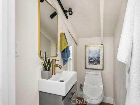 17110 Bluewater Lane, Huntington Beach, CA