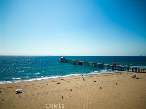 17110 Bluewater Lane, Huntington Beach, CA