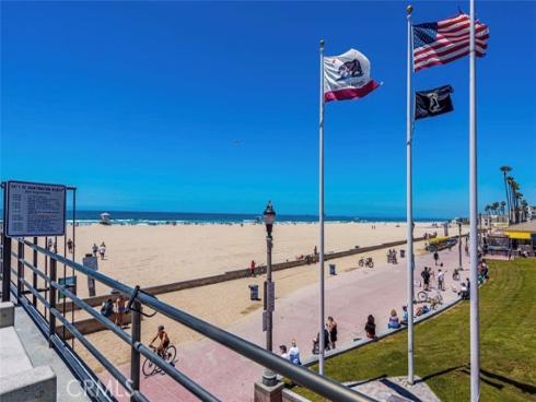 17110 Bluewater Lane, Huntington Beach, CA