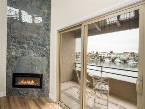 17110 Bluewater Lane, Huntington Beach, CA