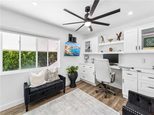 5622  Brighton   Drive, Huntington Beach, CA