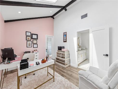 5622  Brighton   Drive, Huntington Beach, CA