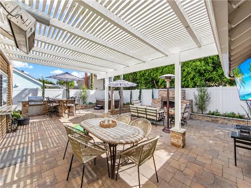5622  Brighton   Drive, Huntington Beach, CA
