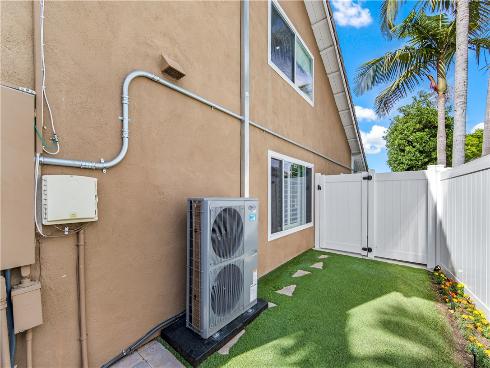 5622  Brighton   Drive, Huntington Beach, CA