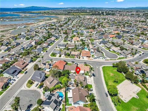 5622  Brighton   Drive, Huntington Beach, CA