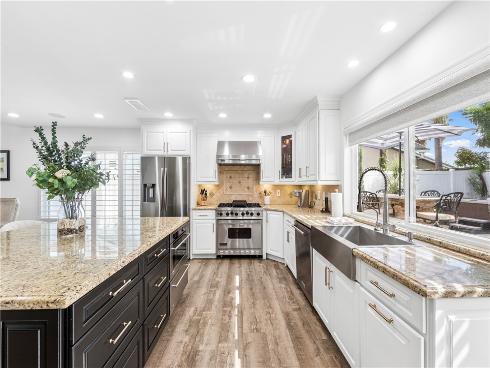 5622  Brighton   Drive, Huntington Beach, CA
