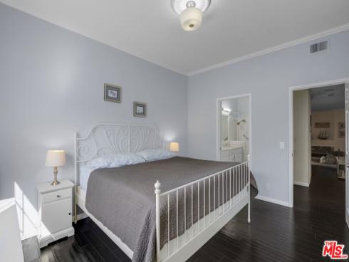 8171  Racepoint  104  Drive, Huntington Beach, CA