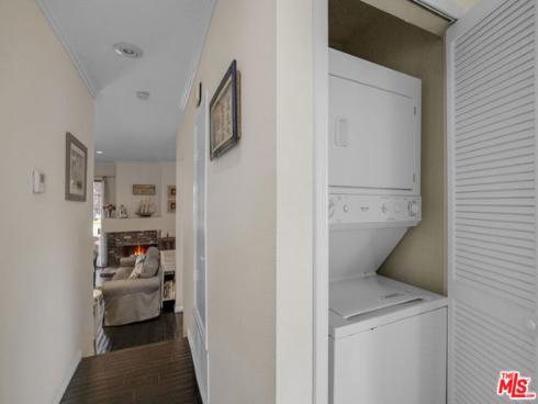 8171  Racepoint  104  Drive, Huntington Beach, CA