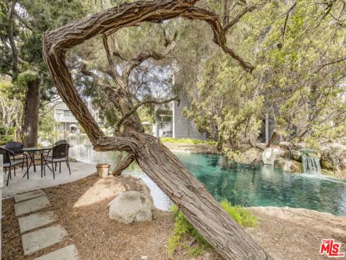 8171  Racepoint  104  Drive, Huntington Beach, CA