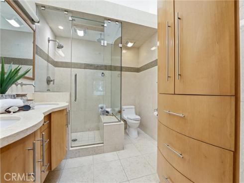 19401  Sunray Lane  204 , Huntington Beach, CA