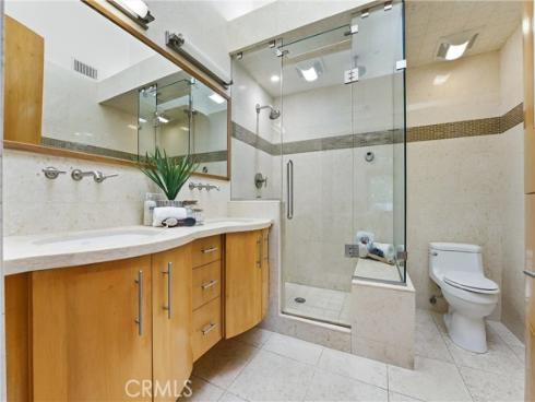 19401  Sunray Lane  204 , Huntington Beach, CA