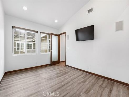 19401  Sunray Lane  204 , Huntington Beach, CA