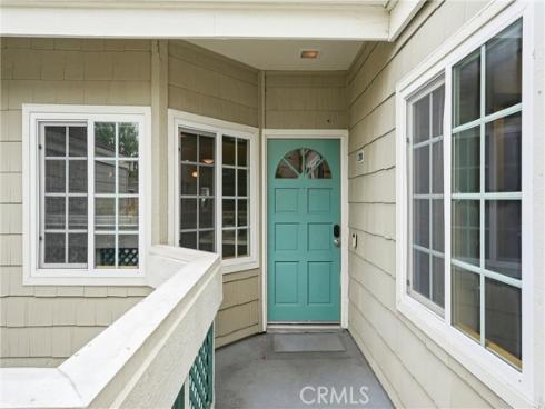 19401  Sunray Lane  204 , Huntington Beach, CA