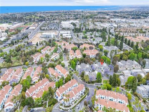 19401  Sunray Lane  204 , Huntington Beach, CA