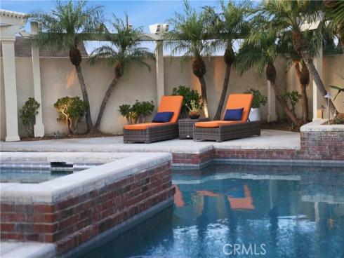 17502  Tuscan  , Huntington Beach, CA