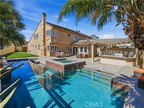 17502  Tuscan  , Huntington Beach, CA