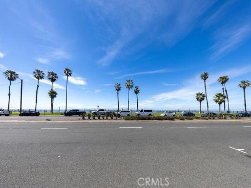 1516 Pacific Coast , Huntington Beach, CA