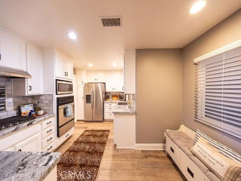 1516 Pacific Coast , Huntington Beach, CA