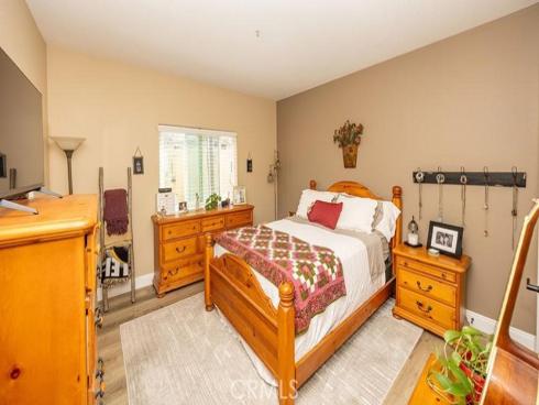 1516 Pacific Coast , Huntington Beach, CA