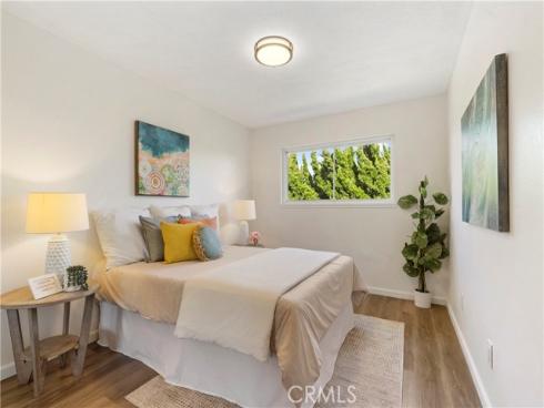 17252  Almelo   Lane, Huntington Beach, CA