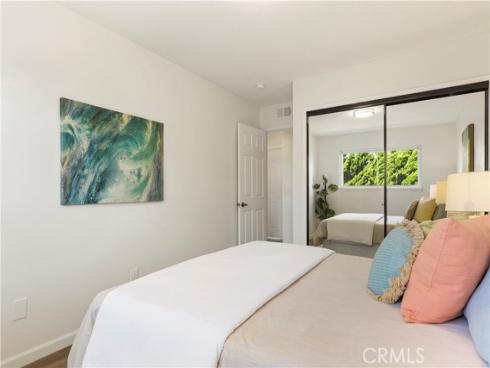 17252  Almelo   Lane, Huntington Beach, CA